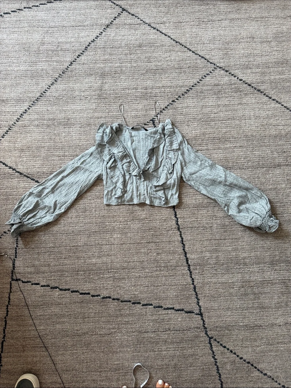 Zara Light Gray Ruffle-Front Long Sleeve Crop Top